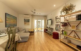 Wide With Beautiful Kitchen 2Bd 3Bth -Arenal